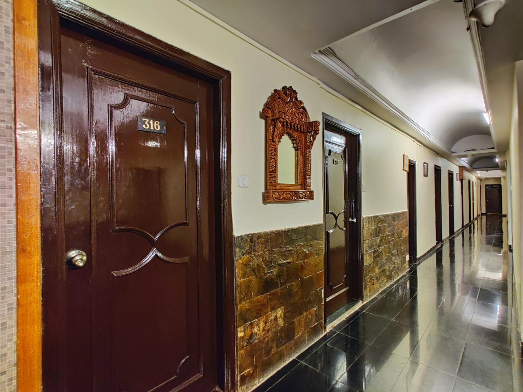 Hotel Pratap Heritage Mahābaleshwar Exterior foto